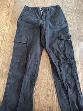 FOREVER 21 Black Cargo Jeans
